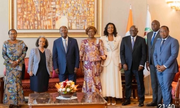 Paix et sécurité : Le président de la Commission de l’UA consulte Ouattara à Abidjan
